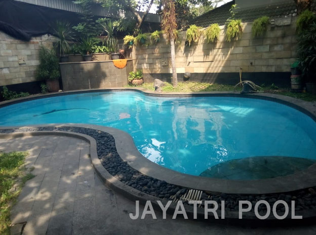 desain kolam renang bali