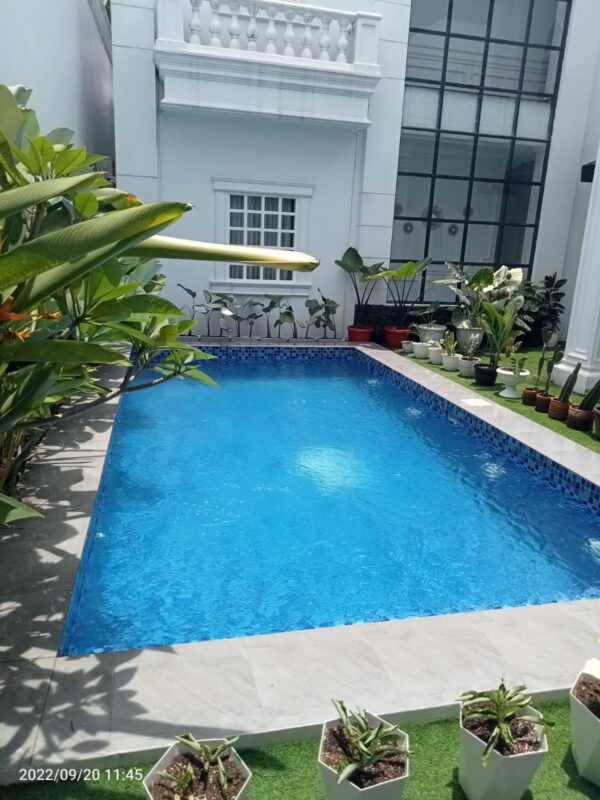 Bekisting Kolam Renang