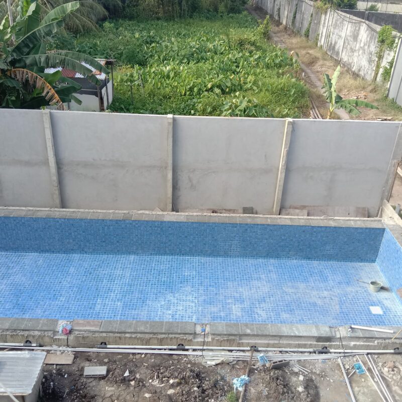 pembuatan kolam renang minimalis