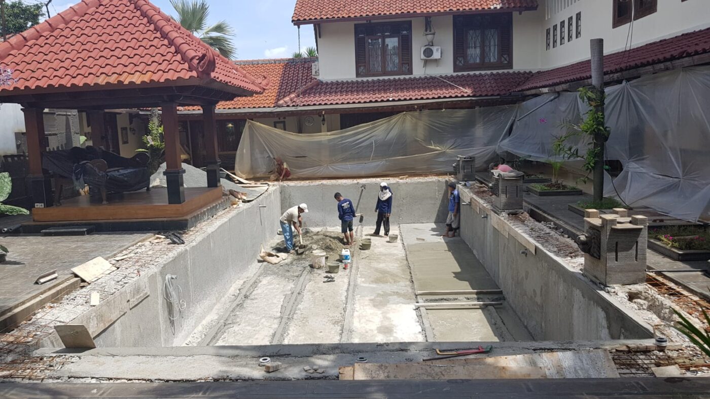 Renovasi Kebocoran Kolam renang