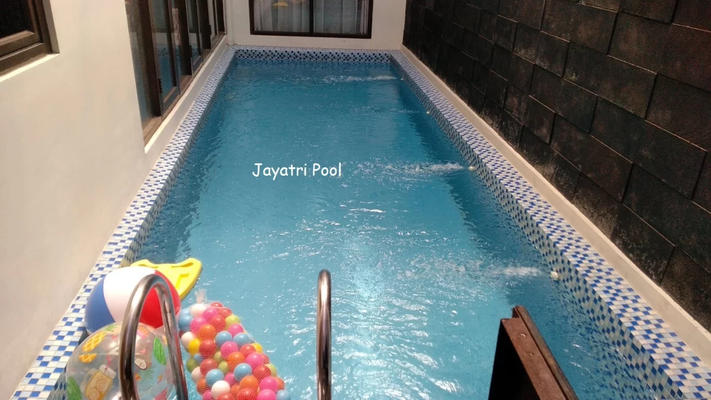 Tips Menjernihkan Air Kolam Renang yang Hijau