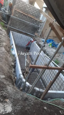 Membangun Kolam Renang Impian: Panduan dan Pertimbangan