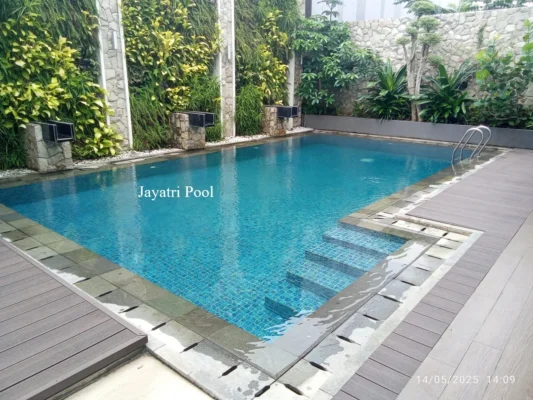Segarnya Berenang di Kolam Renang Sehat