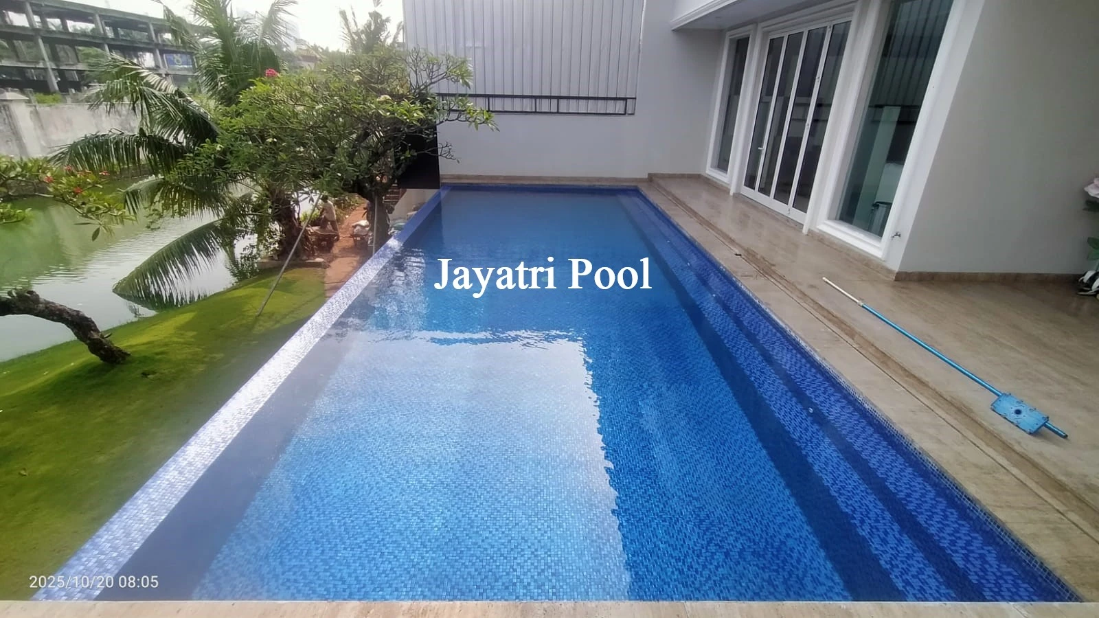 Cara Sederhana Menjaga Aksesoris Kolam Renang Anda - Jayatri Pool